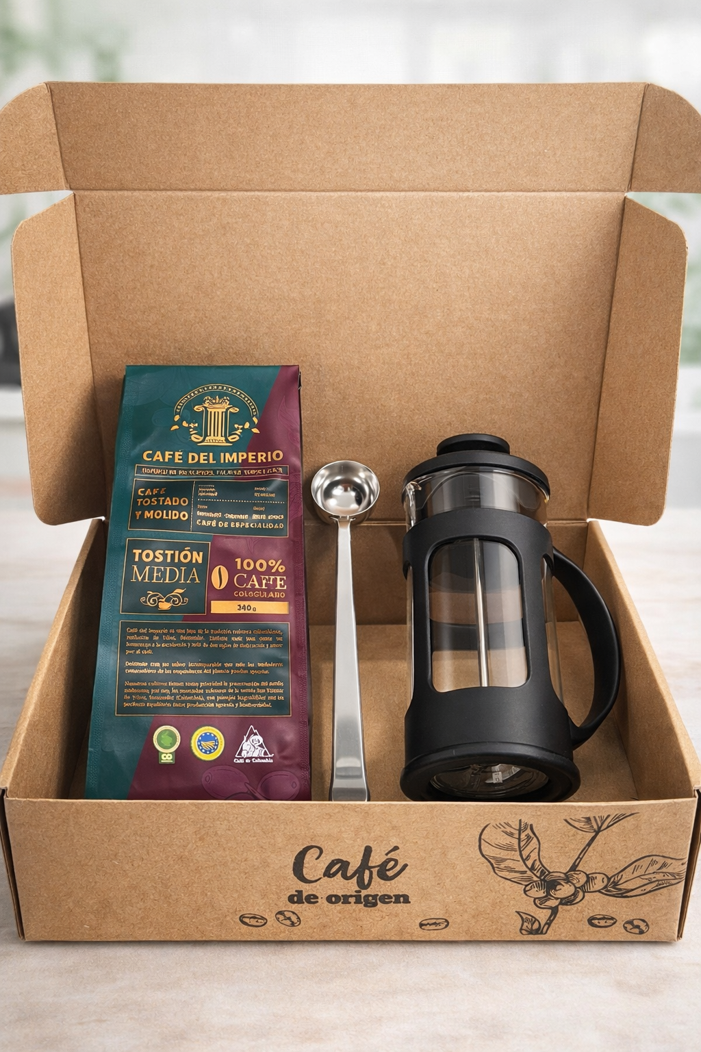 Kit prensa (350 ml), cuchara y café de especialidad (340 gramos)